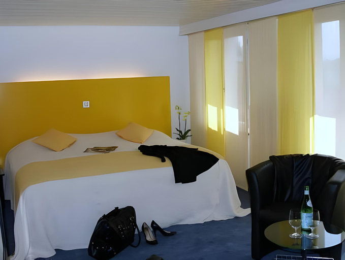 Bedroom 15