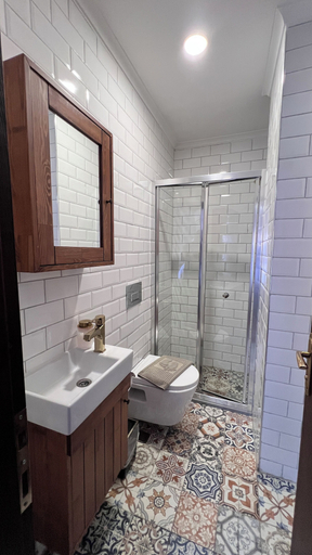 Bathroom 5, Villa Citronella Boutique Hotel, Antalya