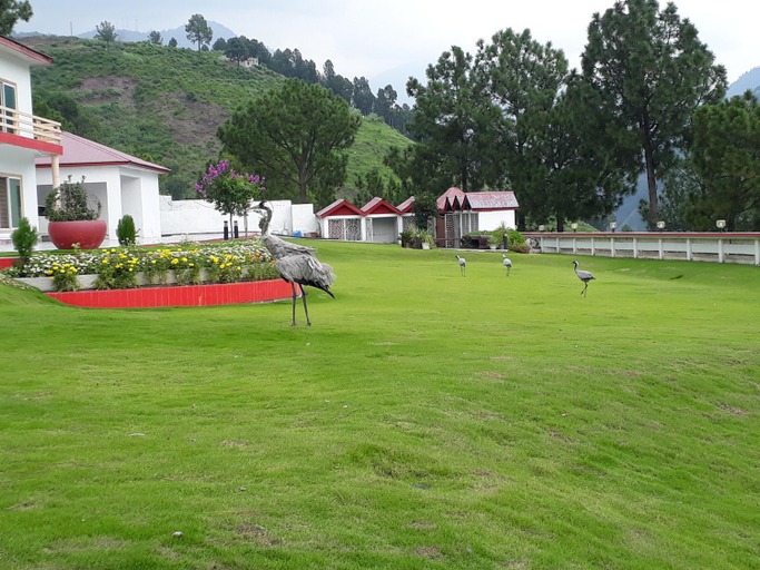 Others 5, Highland Lodge, Hazara