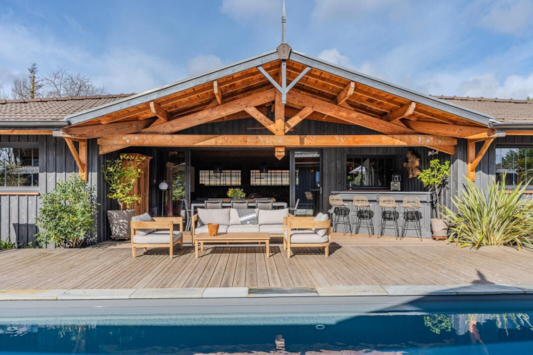 Exterior & Views 2, Villacanau, Gironde
