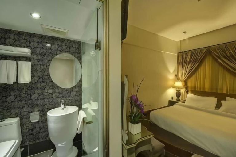 Bathroom 9