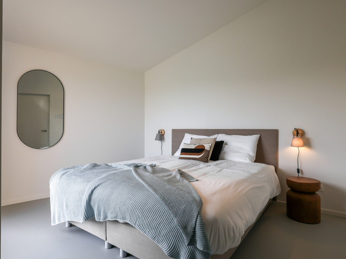 Room 5, Lovely Holiday Home in the Nature, Noord-Beveland