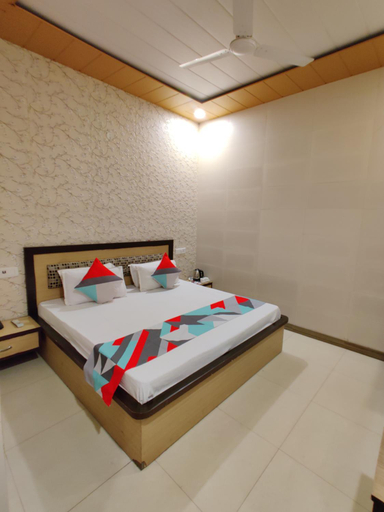 Bedroom 2, Varinda Home Stay, Amritsar