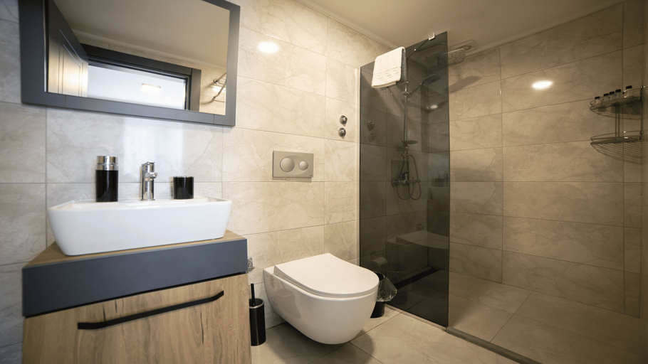 Bathroom 4, Kriti Hotel Antalya, Antalya