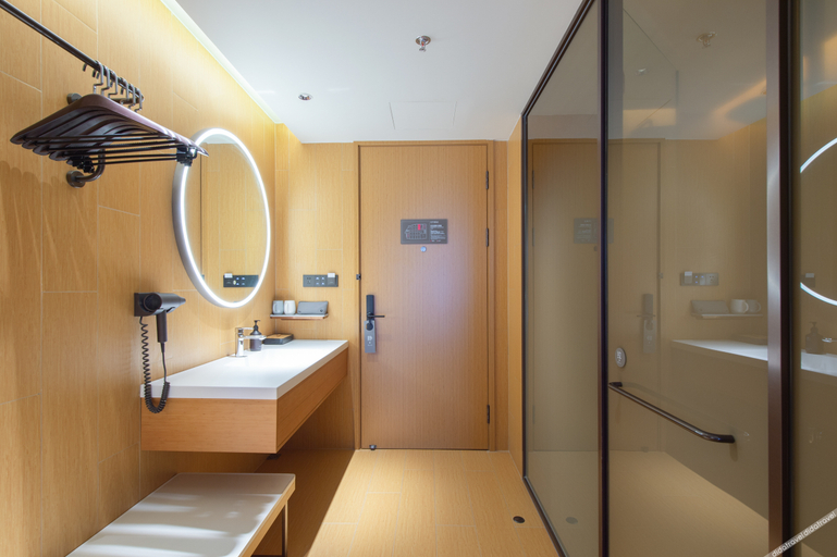 Bathroom 3, Ji Hotel Shenyang Shenliaodong Road Wanda Plaza, Shenyang