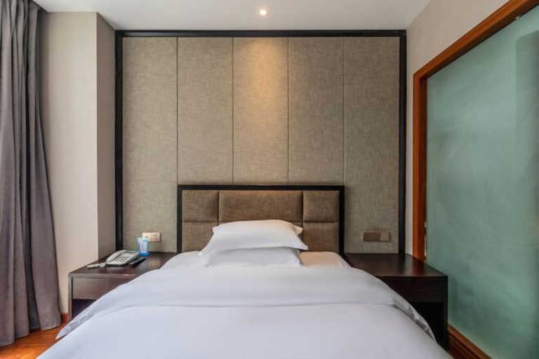 Bedroom 8