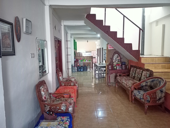 Exterior & Views 3, Amarta Boarding House Kediri, Kediri