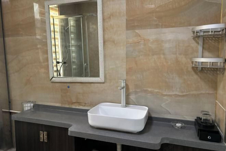 Bathroom 9
