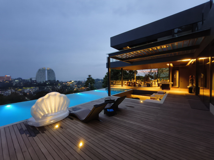Amulya Luxury Villa, Bandung