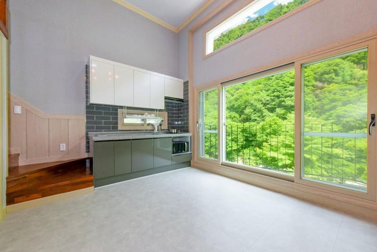 Others 4, Yangsan BN888, Miryang