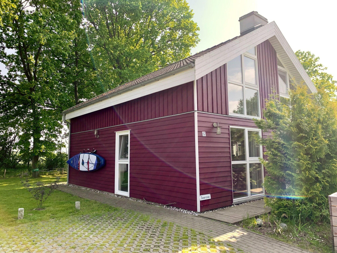 Exterior 3, Holiday Home Seerose With Sauna on Lake Dummer, Dummer, Ludwigslust-Parchim
