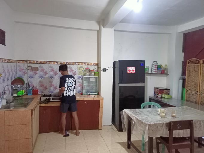 Dining Room, Amarta Boarding House Kediri, Kediri