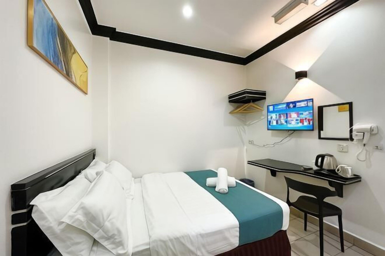 Bedroom 12