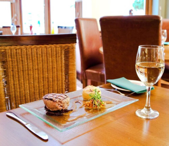 Food & Drinks 5, The Redesdale, Gloucestershire