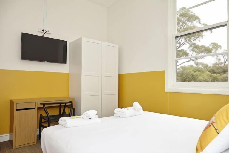 Bedroom 12