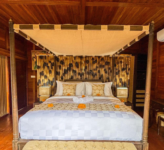 Bedroom 9