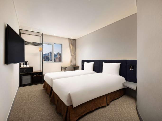 Bedroom 28