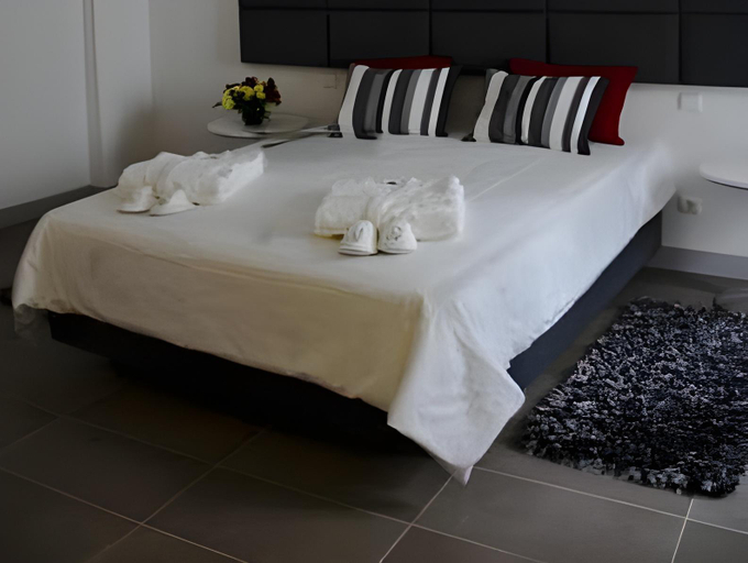 Bedroom 6