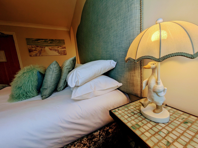 Bedroom 2, The Ship Inn, Kent