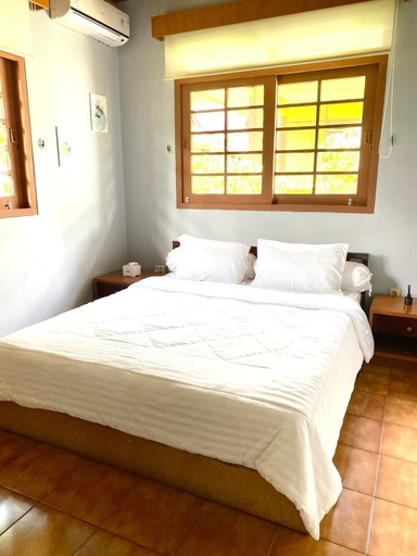 Bedroom 12
