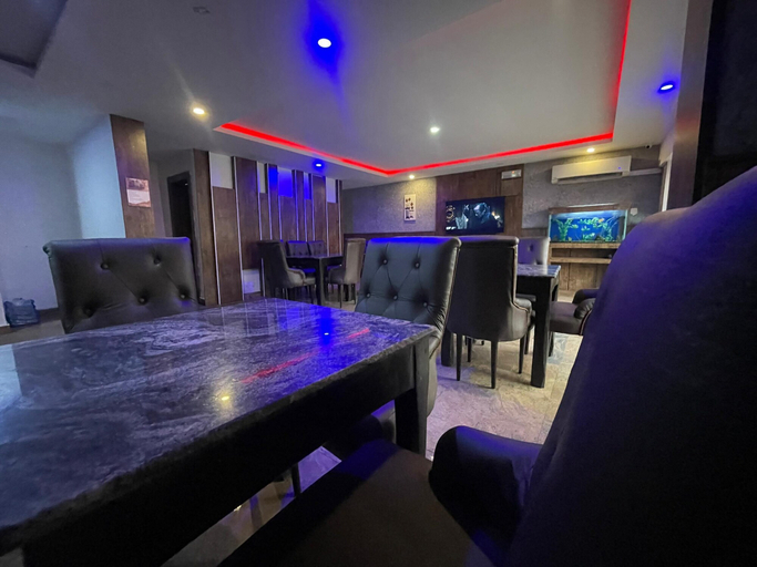 Food & Drinks 4, PRESKEN HOTELS FAJODD4, Ikeja