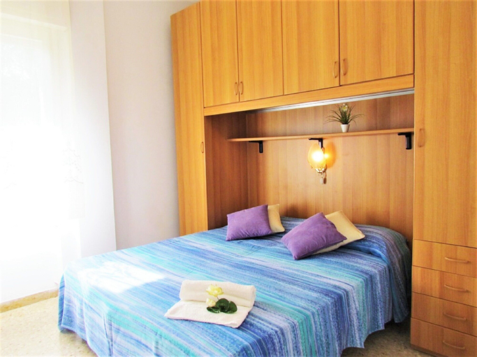 Room 2, Incredible Holiday Home With Community Pool, Venezia
