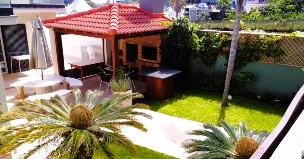Others 4, PEARLS BEACH VILLA, Porto Moniz