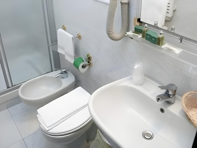 Bathroom 5