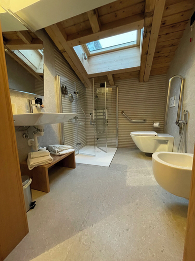 Bathroom 5, Naturae Lodge, Belluno