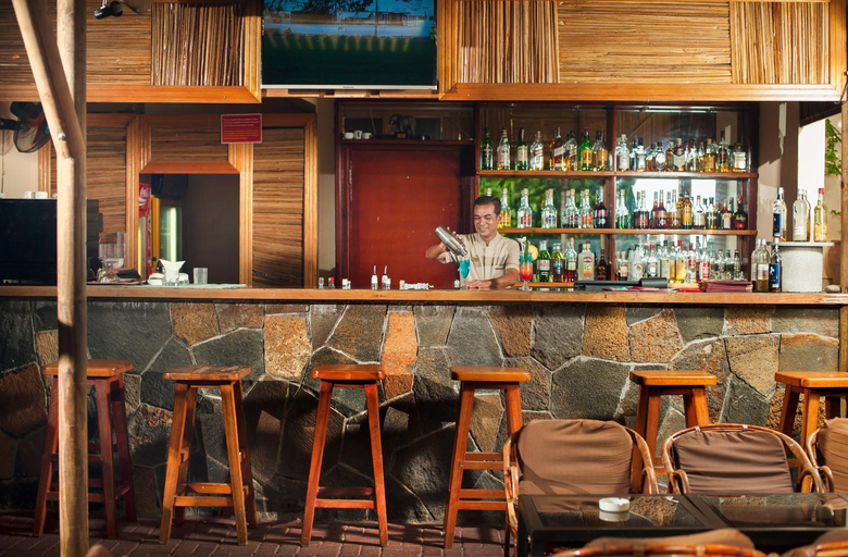 Food & Drinks 4, Residence Le Palmiste