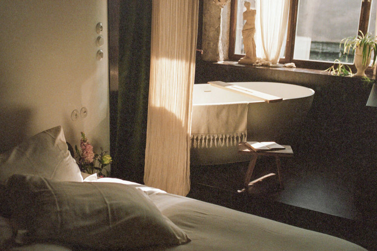 Bedroom 4, Mona Athens., Attica