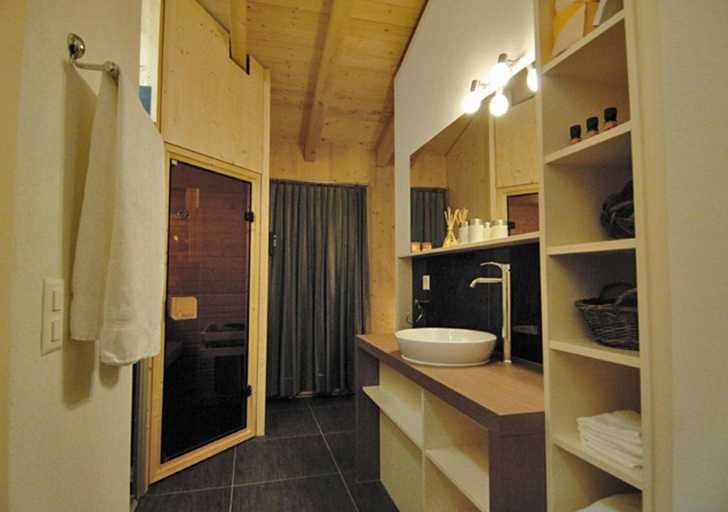 Bathroom 3, Hüttenhotel Husky Lodge, Schwyz