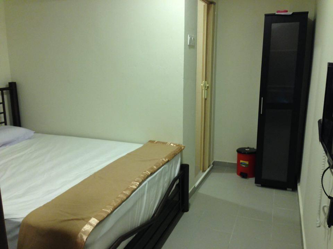 Bedroom 5, Power Hotel, Pulau Penang
