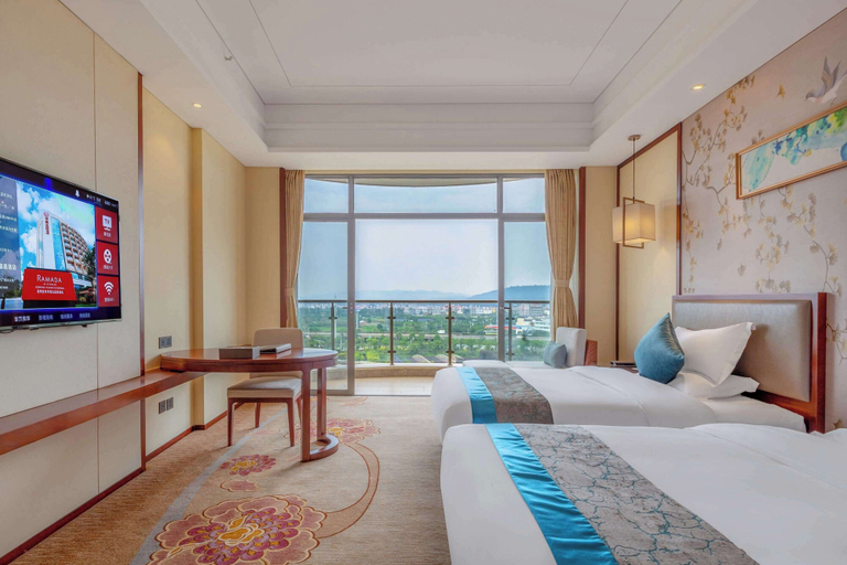 Bedroom 3, Ramada by Wyndham Kunming YiLiang, Kunming