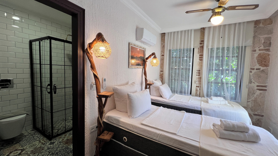 Bedroom 3, Villa Citronella Boutique Hotel, Antalya
