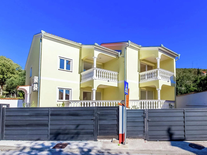 Exterior & Views, Villa in Croatia Near Beach With Pool, Crikvenica