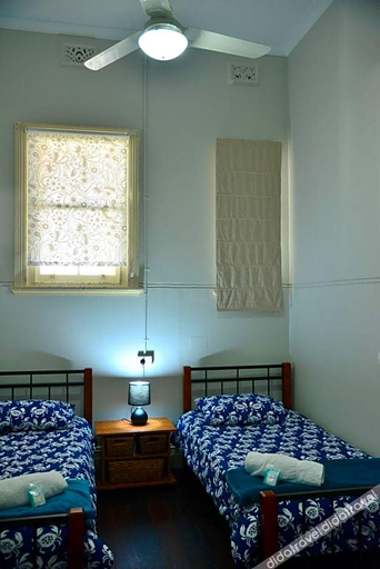 Bedroom 3, Geraldton Backpackers on the Foreshore, Geraldton