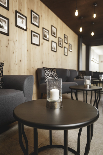 Food & Drinks 5, Valentin Design Apartments, Imst
