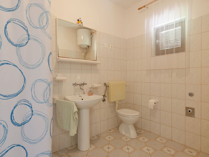 Bathroom 2, Seafront Apartments Olivera-two Bedroom Apartment With Patio, Blato