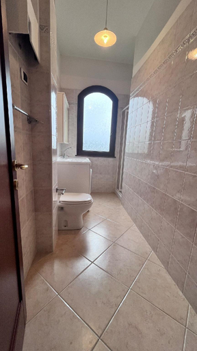 Bathroom 2, DoMu’, Nuoro