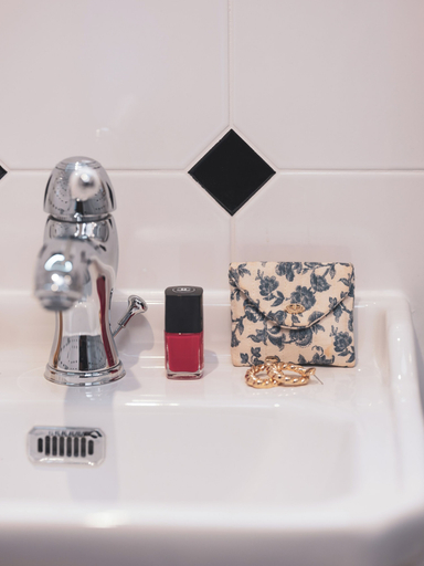 Bathroom 3, Hotel Madeleine de Senlis, Paris