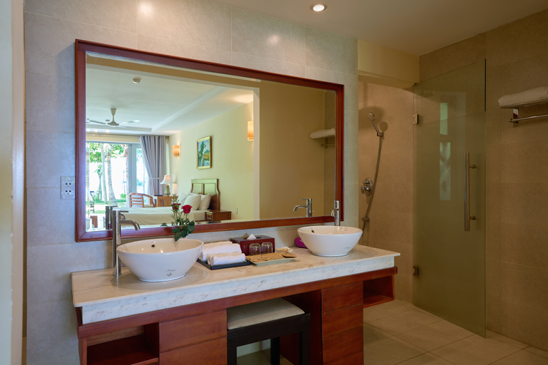 Bathroom 3