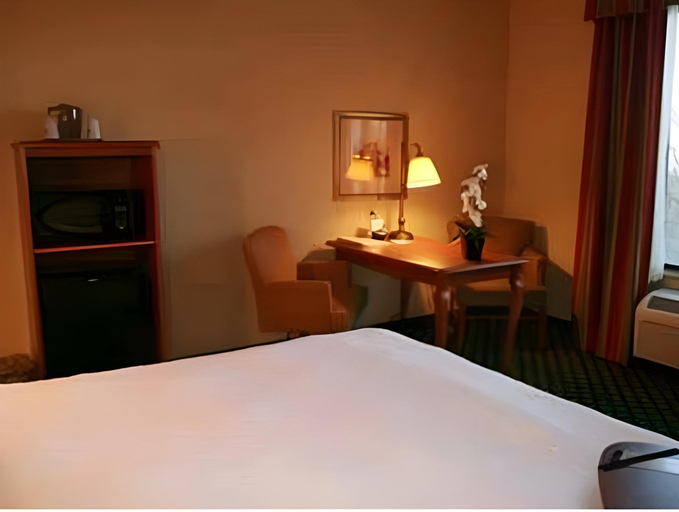 Bedroom 10