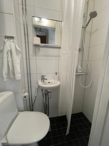 Others 4, Your Chic Vibrant Airbnb, Uusimaa