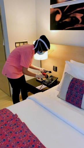 Bedroom 28
