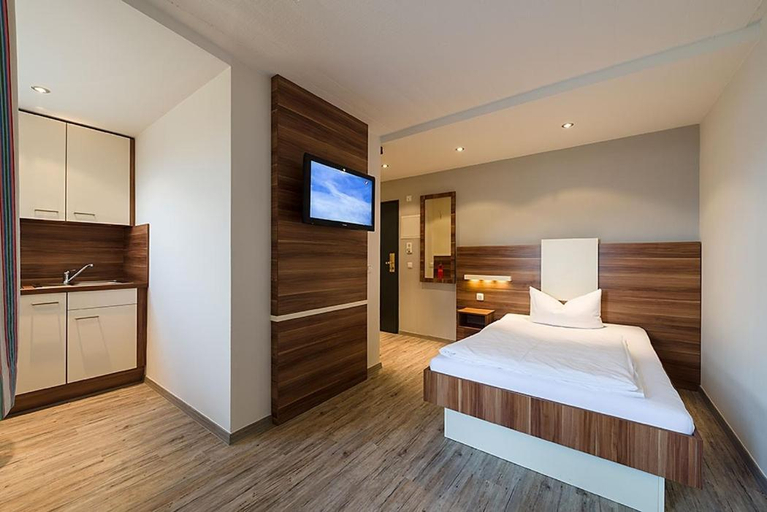 Bedroom 10
