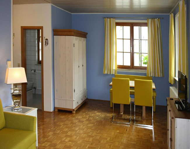 Dining 3, Apartment Bears, Meersburg, Bodenseekreis