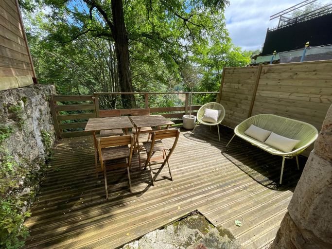 Others 3, Chez Gabriel et Sophie, Ain