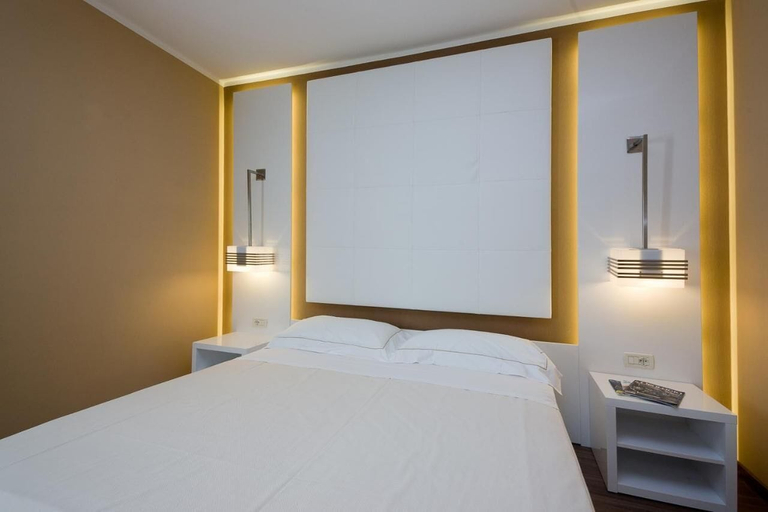 Bedroom 2, Acqua Resorts, Brescia