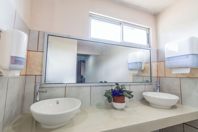 Bathroom 2, Hotel La Cascada - Hostel, San Carlos
